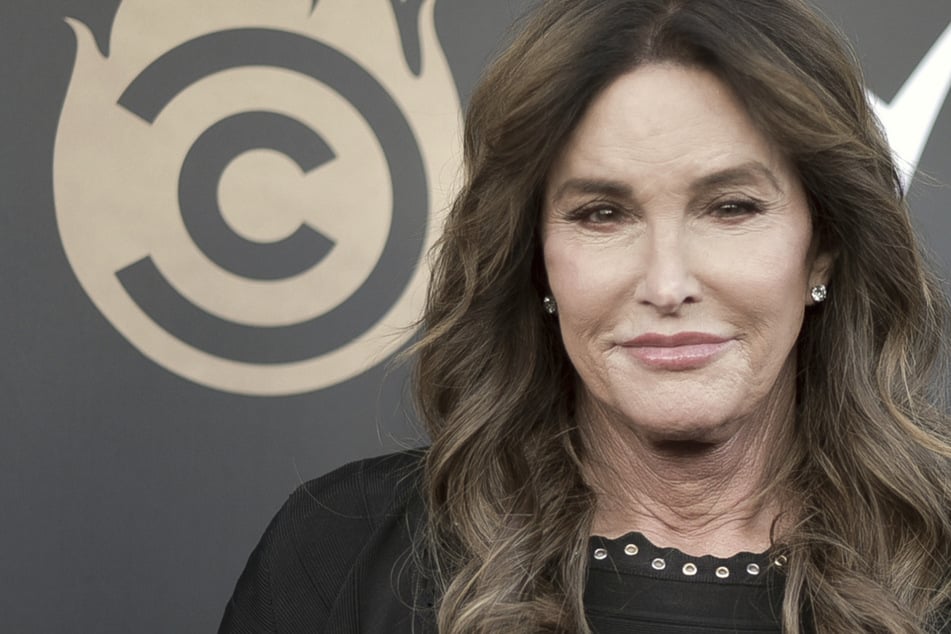 Les attaques iraniennes obligent Caitlyn Jenner à quitter Israël
