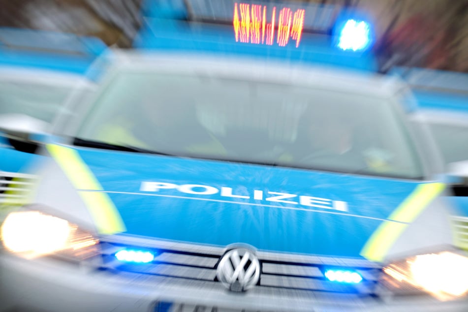 Die Dresdner Polizei berichtete am Mittwoch von dem Vorfall. (Symbolfoto)