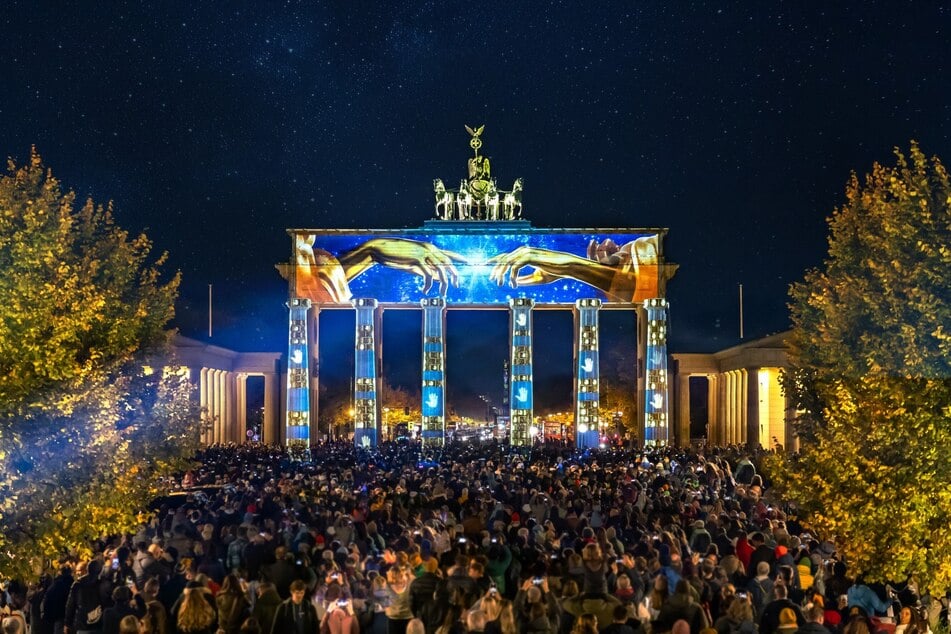 Dienstagabend werden die Worte "Bring them home now" über das Brandenburger Tor flimmern. (Symbolbild)