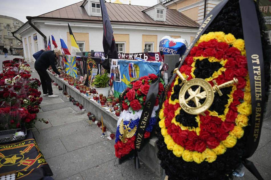 In Russland gedenken die Menschen dem verstorbenen Anführer der Wagner-Gruppe.