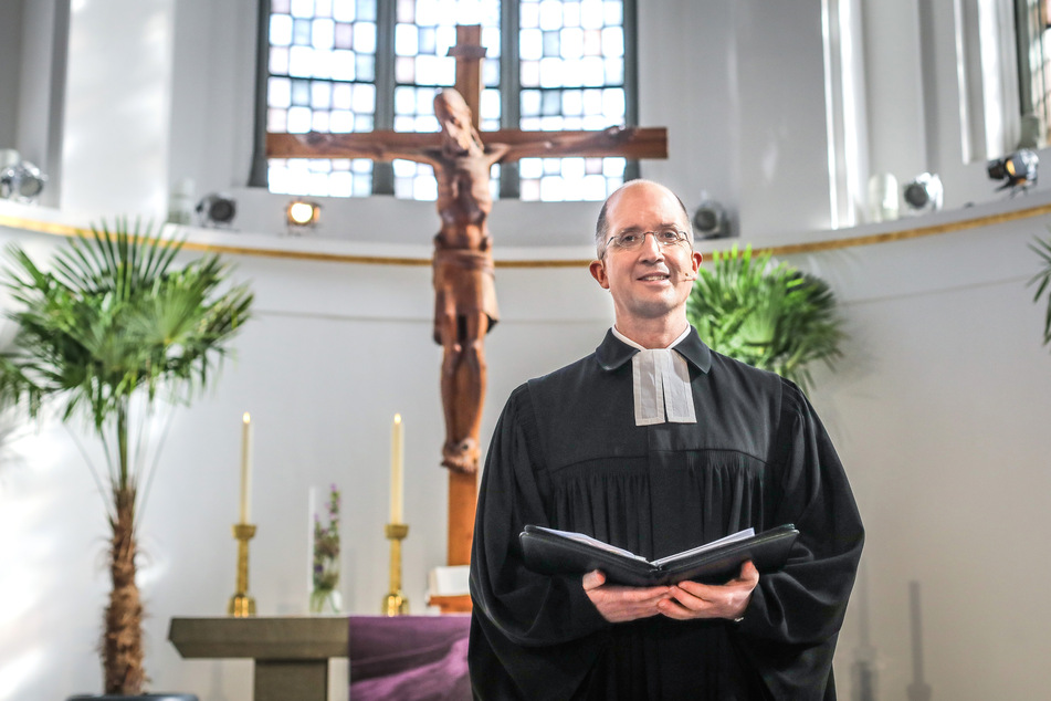 Der Präses der Evangelischen Kirche im Rheinland, Thorsten Latzel (52), bei einem Gottesdienst zu seiner Amtseinführung 2021.