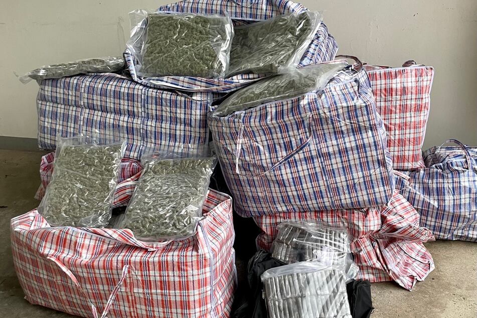 Die Polizei hat 130 Kilogramm Marihuana sichergestellt.