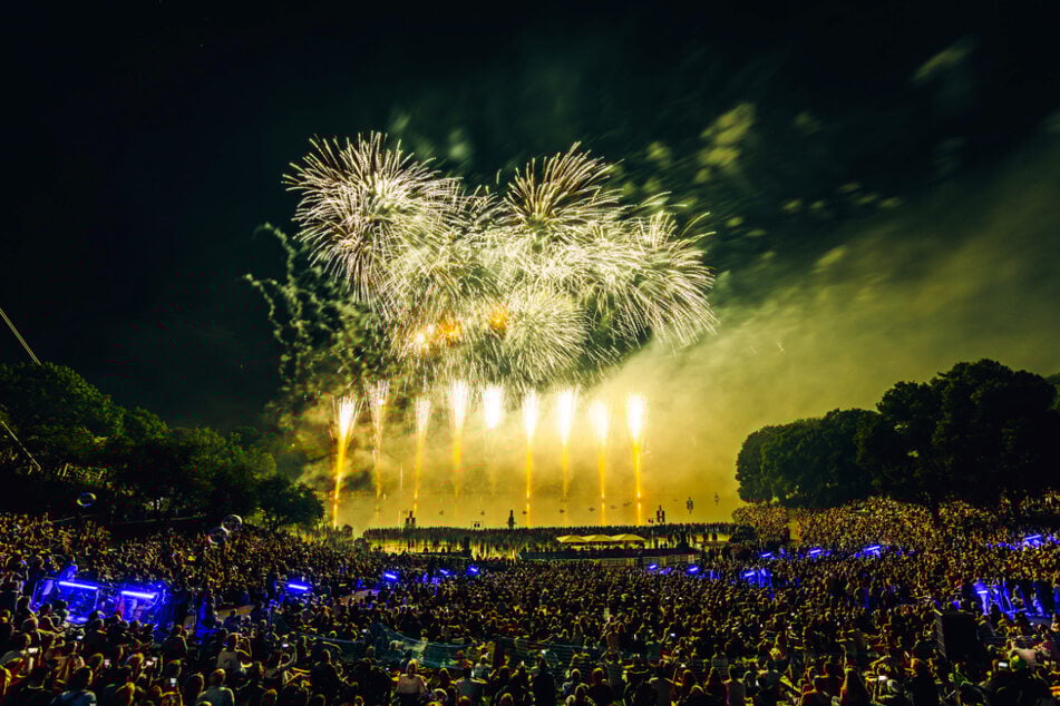 Sichert Euch jetzt 3x2 Tickets für eine Nacht voller magischer Momente, inklusive spektakulärem Feuerwerk über dem Olympiapark.