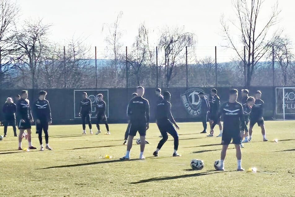 Außer Paul Lehmann sind alle Spieler am Dienstag beim öffentlichen Training dabei.