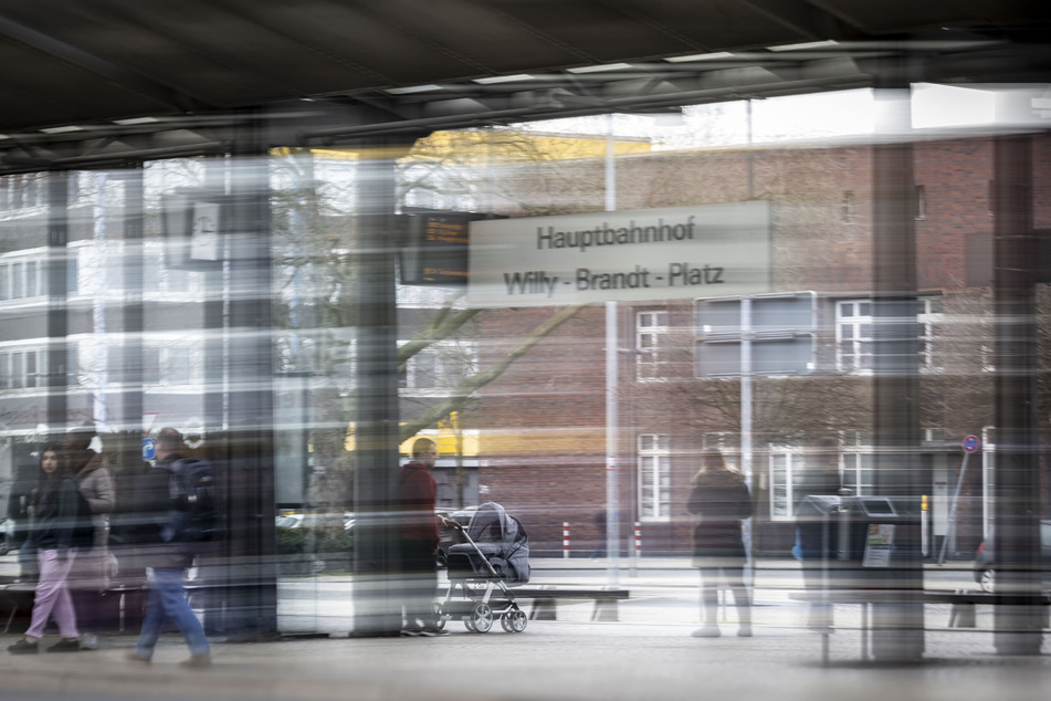 Am Oberhausener Hauptbahnhof wurden zwei Ukrainer niedergestochen.