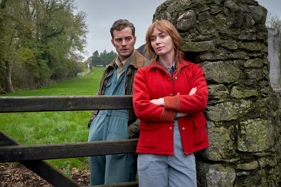 Der Duft von wildem Thymian: Jamie Dornan und Emily Blunt kommen sich in der Romanze näher.