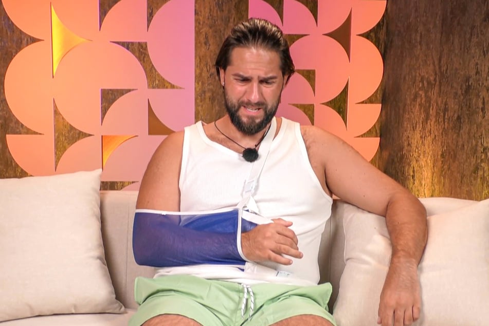 Auch der sonst so ehrliche Löwe Maurice (27) mischt bei der Intrige mit.