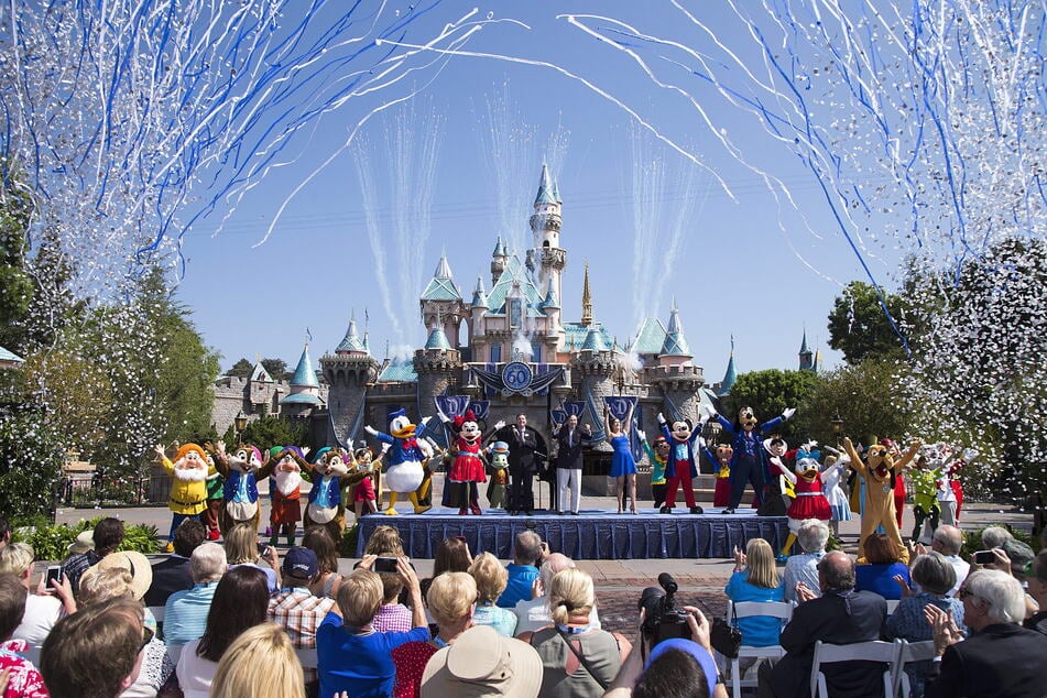 Das Disneyland nahe der US-amerikanischen Metropole Los Angeles zieht jedes Jahr Millionen von Besuchern an.