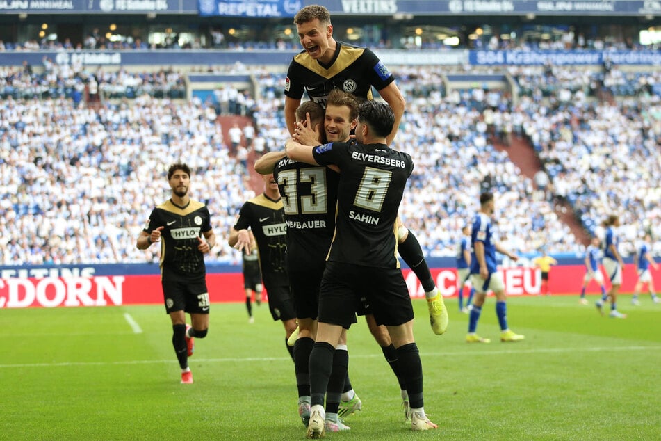Das, was die SV Elversberg diese Saison geschafft hat, nimmt sich die SGD als Vorbild.