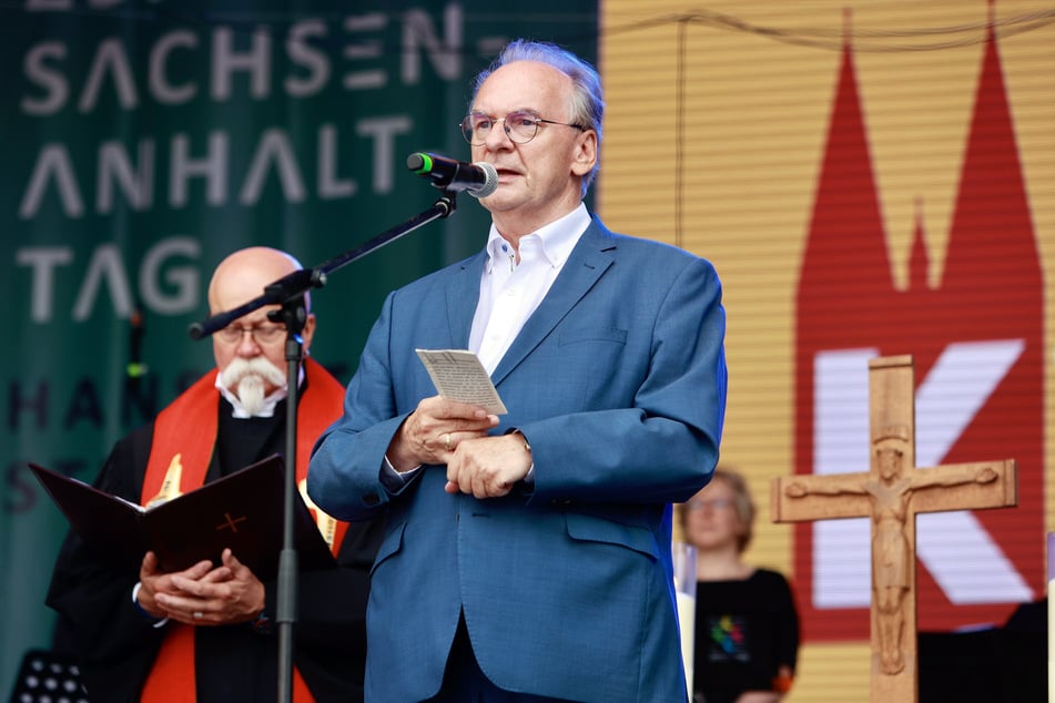 Auch Ministerpräsident Reiner Haseloff (70, CDU) besuchte das Landesfest.