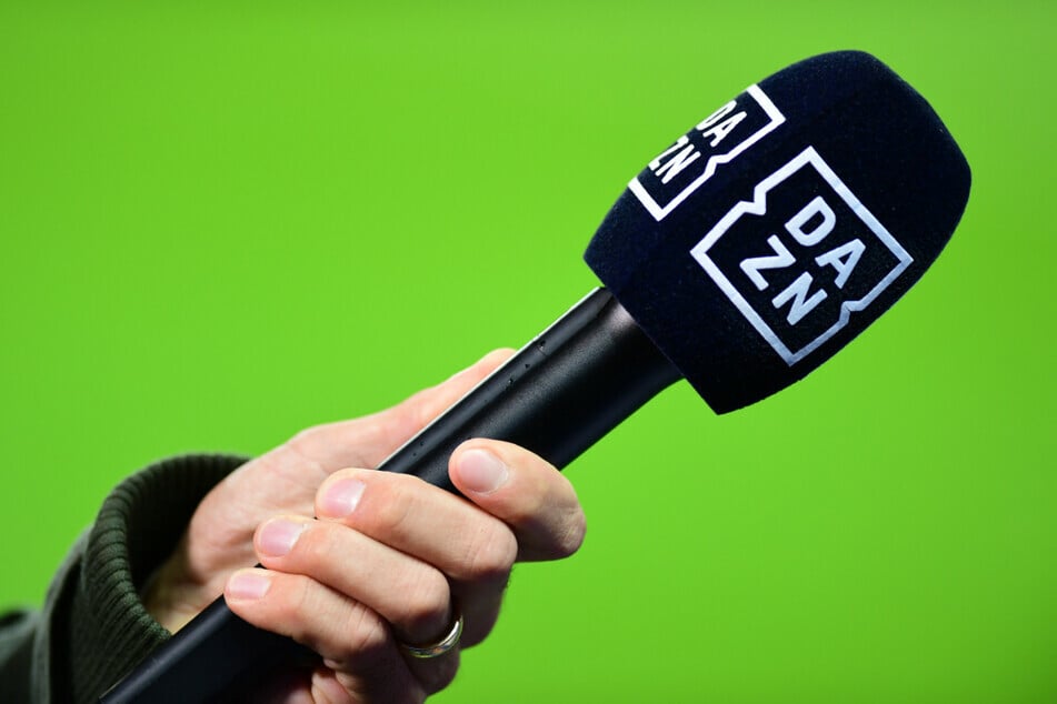 DAZN wird so teuer wie Sky! Streamingdienst verdoppelt Abo-Preise