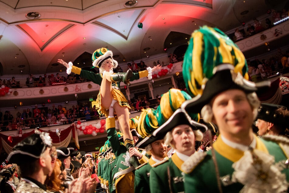 Köln: Jecken aufgepasst: So kommt Ihr an Tickets für den Kölner Karneval 2026