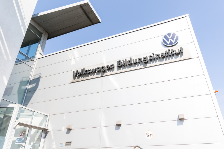 Volkswagen Bildungsinstitut in Zwickau sucht Trainer, Studenten und Azubis