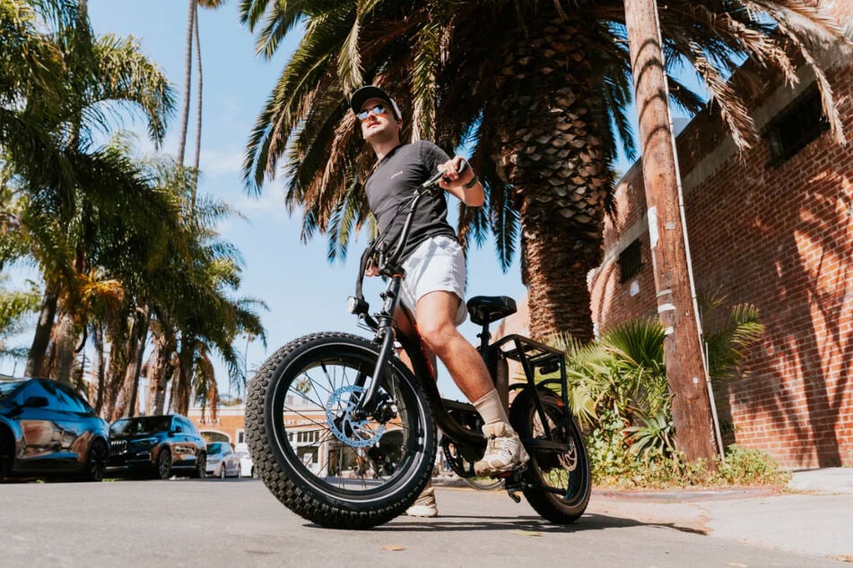 Whether it’s rugged trails (e-MTBs), city paths, foldables, or cargo rides, Upway covers it all with top-tier brands like Specialized, Gazelle or Cannondale.