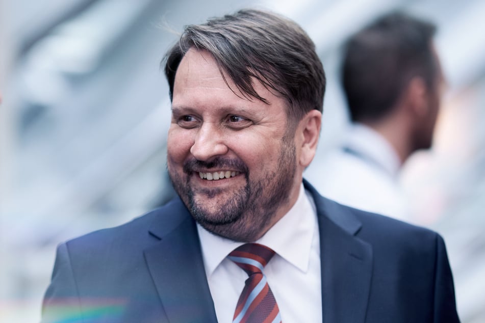 Moderiert wird der Abend von den Hauptgeschäftsführern der Kammern, Dr. Fabian Magerl und Volker Lux (nicht im Bild).