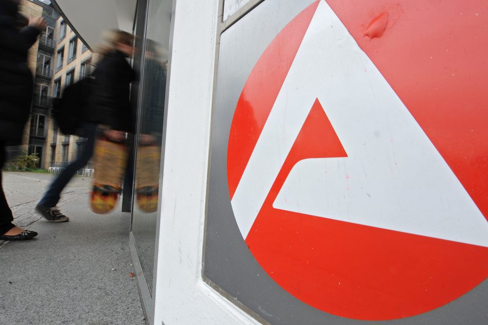 Im November 2020 ist die Zahl der Arbeitslosen in NRW leicht gesunken.