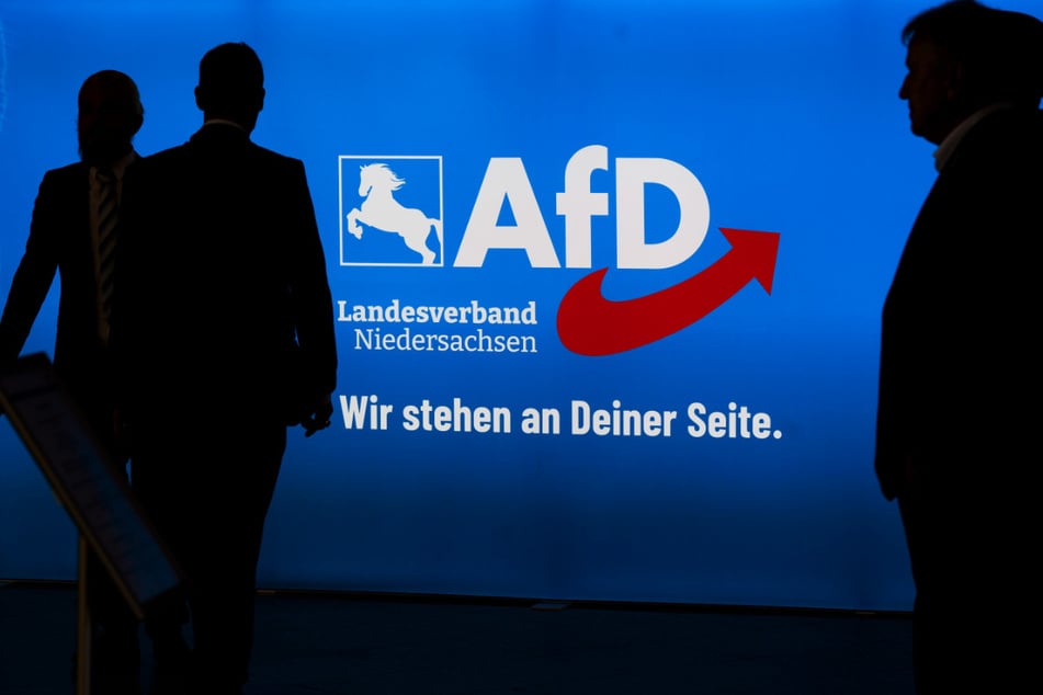 Verfassungsschutz nimmt AfD Niedersachsen weiterhin unter die Lupe