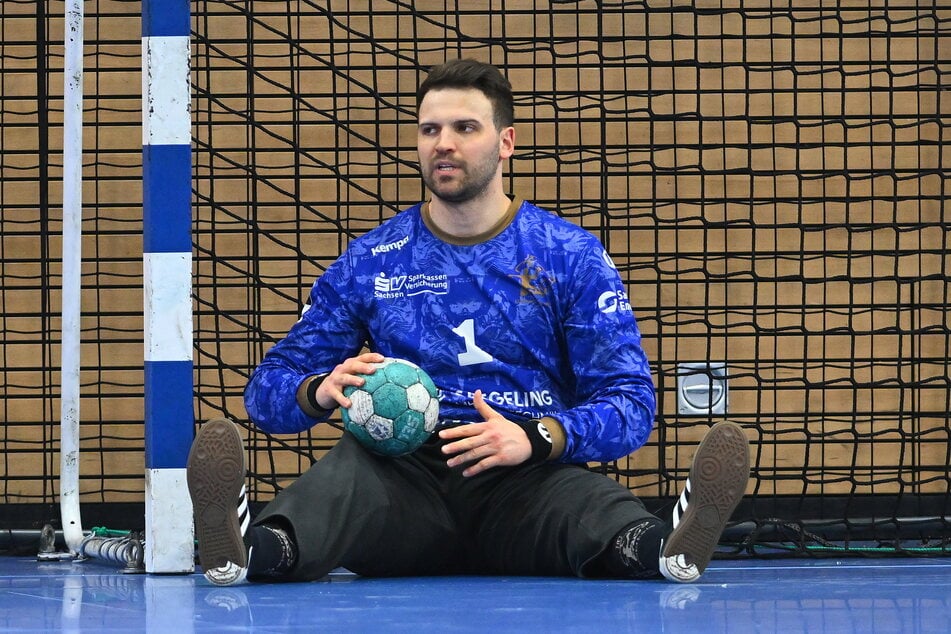 Wie auf der Platte: HCE-Torhüter Marino Mallwitz (29) bleibt cool.