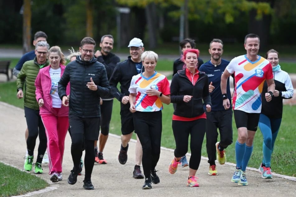 Chemnitzer Promis trainierten fleißig für den anstehenden Kulturhauptstadt-Marathon.