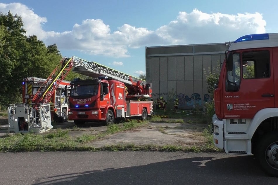 Die Feuerwehr rückte zur ehemaligen Disco StaWo an.