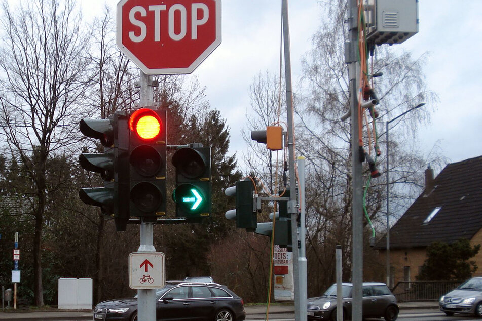 In NRW sollen tausende Ampeln modernisiert und digitalisiert werden.