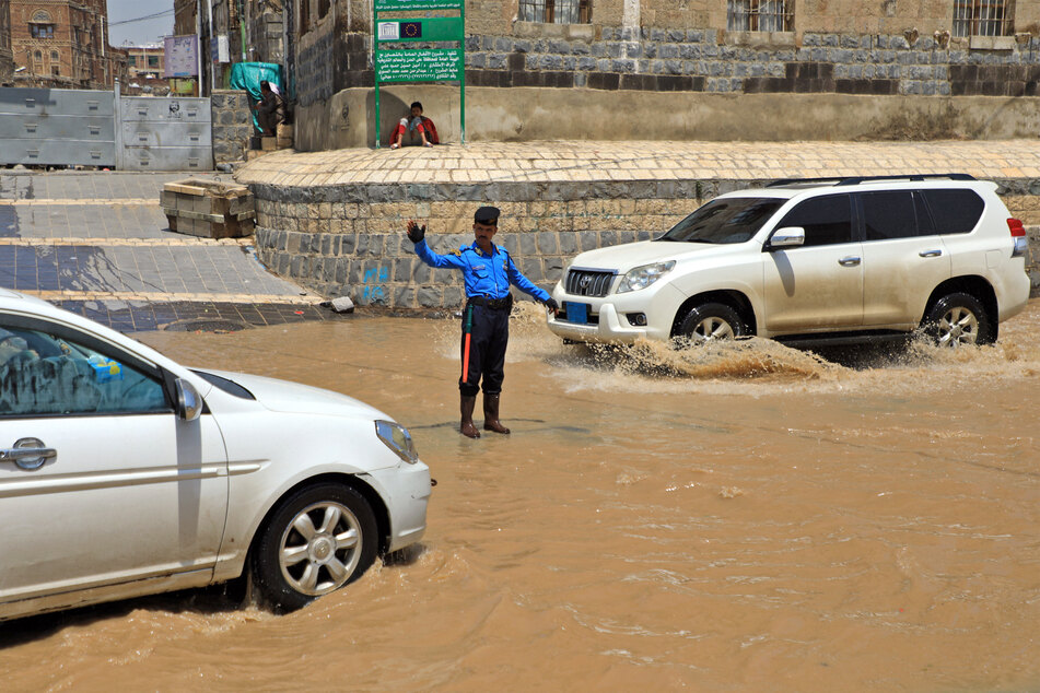 Schwere Regenfälle und damit einhergehende Überschwemmungen haben im Jemen zahlreiche Todesopfer...