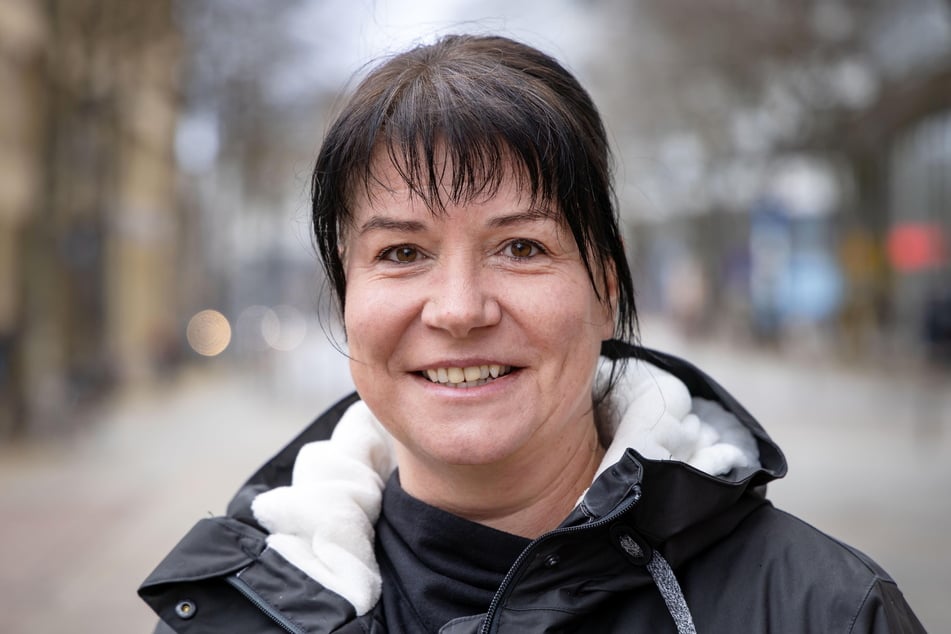 Sandra Zabel (55, Linke) fordert mehr Barrierefreiheit.