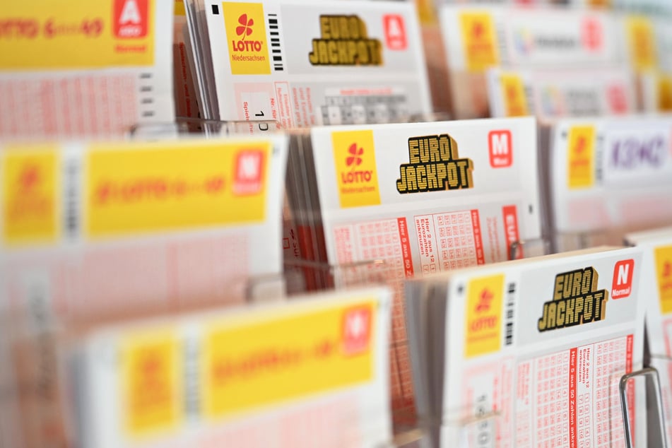 Für den Jackpot fehlte dem Mann aus Südhessen die Superzahl, das stört ihn aber wenig. (Symbolbild)