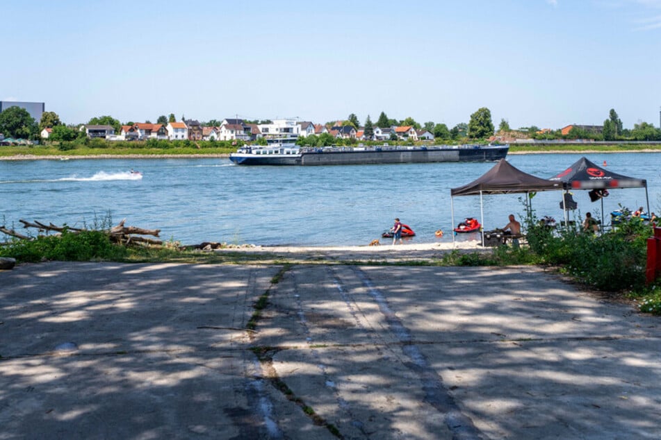 Tragödie am Rhein: Drei Vermisste tot geborgen