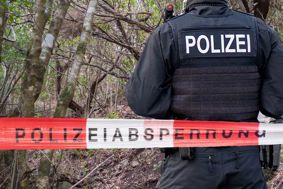 Bei Sinzig nordwestlich von Koblenz wurden rätselhafte Knochen gefunden: Handelt es sich um Leichenteile? Die Polizei ermittelt. (Symbolbild)