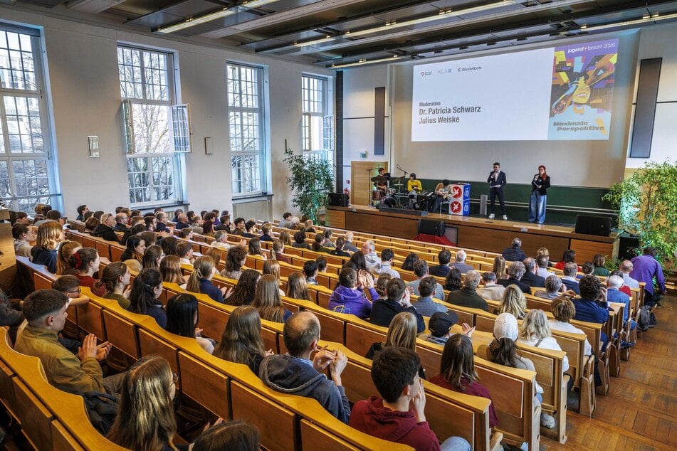 Die Preisverleihung fand am Samstag in der Dresdner Hochschule für Technik und Wirtschaft Dresden (HTWD) statt.