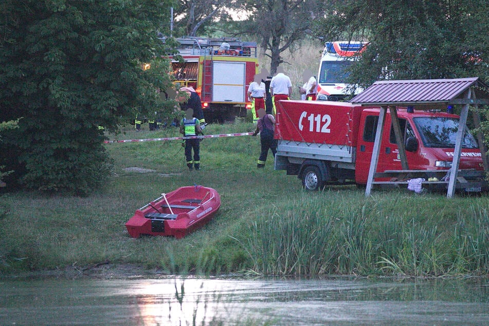 Badesachen an Thüringer Stausee gefunden: Polizei, Feuerwehr und Rettungsdienst rücken an