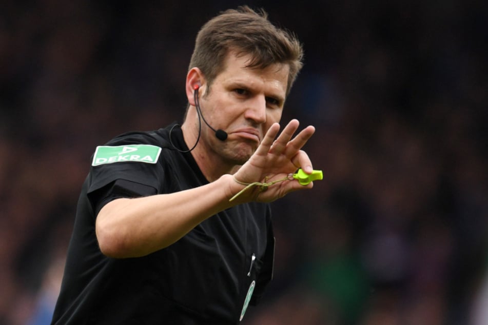 Schiedsrichter Frank Willenborg (41, Foto) sah bei dem Treffer von VfB-Stürmer Silas Wamangituka keinen Regelverstoß.
