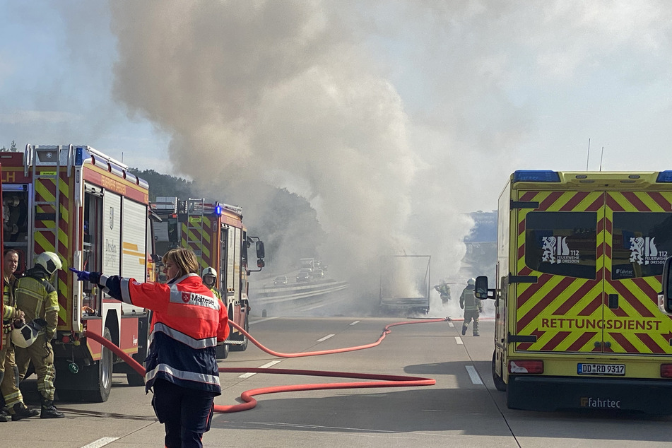 Die Feuerwehr war mit zahlreichen Einsatzkräften vor Ort.
