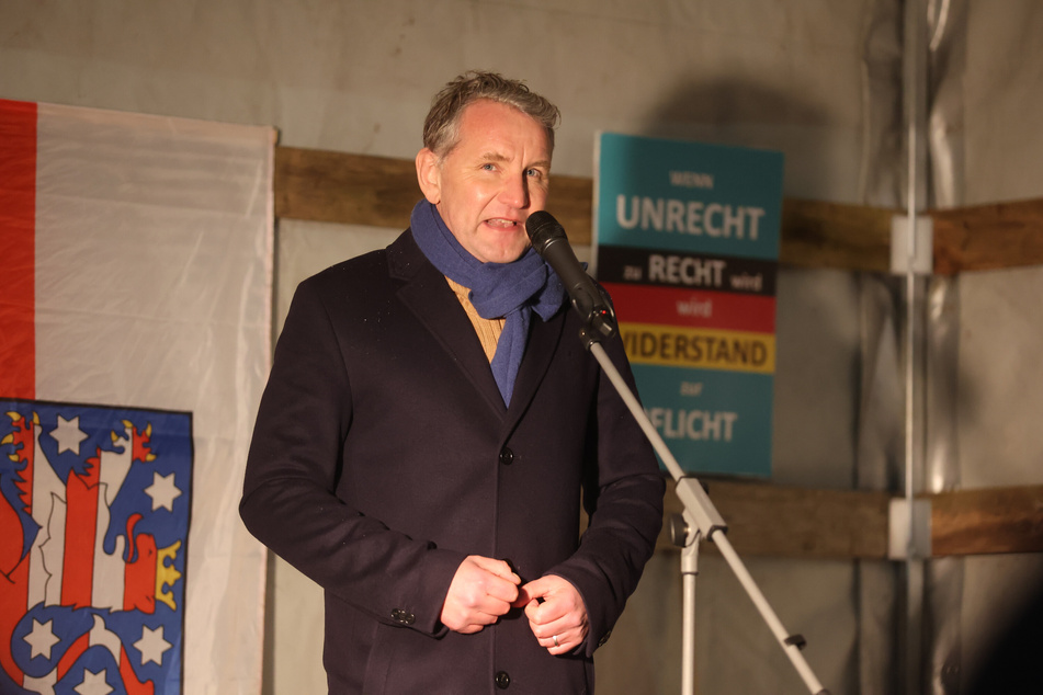 Nach einem Post auf Telegram steht der Vorwurf der Volksverhetzung gegen Thüringens AfD-Frontmann Björn Höcke im Raum.