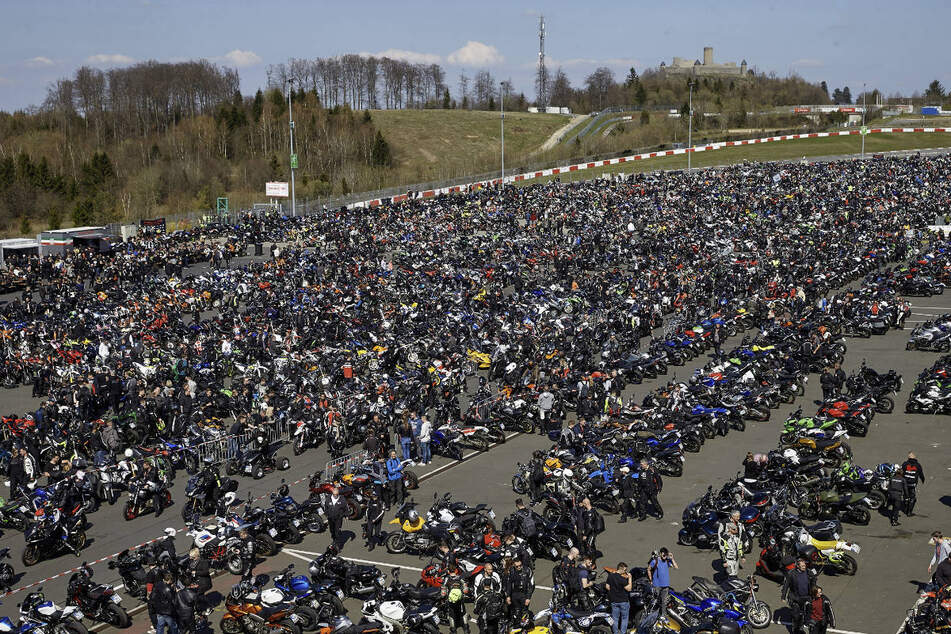 Vor vier Jahren hatten sich mehr als 20.000 Biker zu dem Spektakel am Nürburgring eingefunden.
