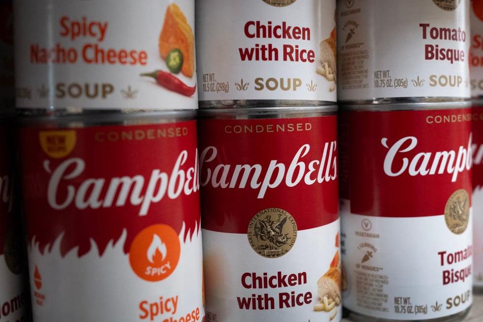 Campbell's has responded to claims allegedly made by a senior executive that its soups are made with "3D-printed" chicken.