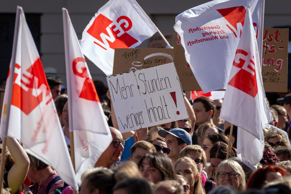 Die GEW hat in Dresden, Leipzig, Zwickau, Chemnitz und Görlitz zum Streik aufgerufen. (Archivfoto)