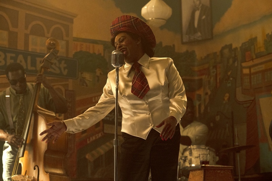 Shonka Dukureh plays Big Mama Thornton in Elvis (2022).