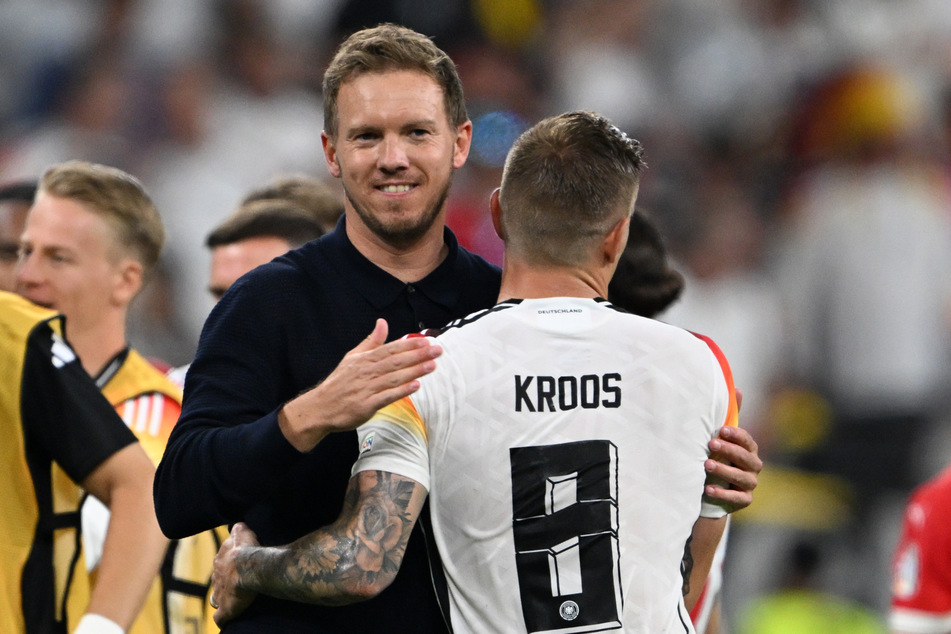 Julian Nagelsmann und Toni Kroos müssen mit der deutschen Nationalmannschaft im Achtelfinale gegen Dänemark ran.