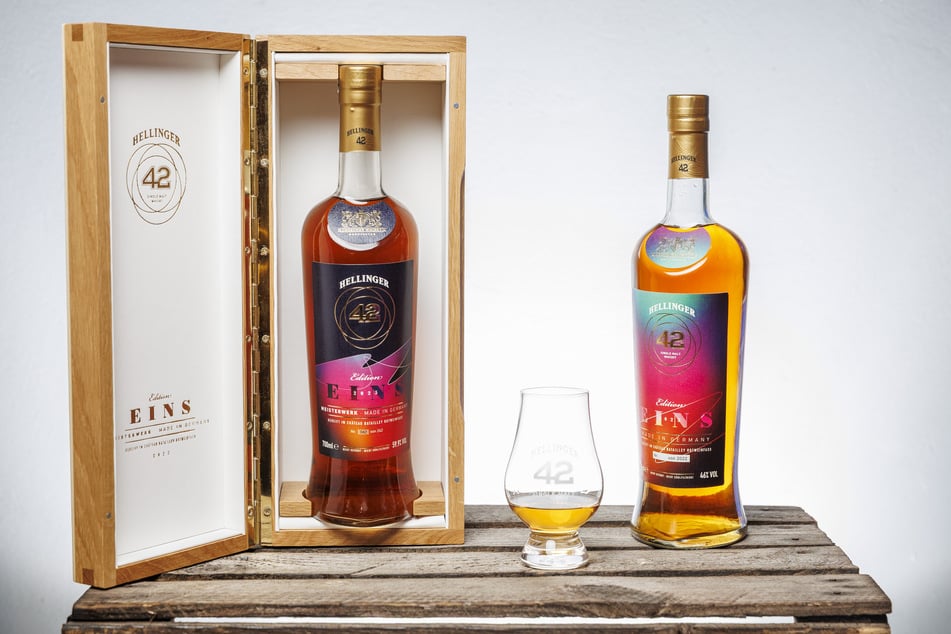 Bei den Whisky-Genuss-Tagen kann unter anderem der Dresdner Whisky Hellinger 42 probiert werden.