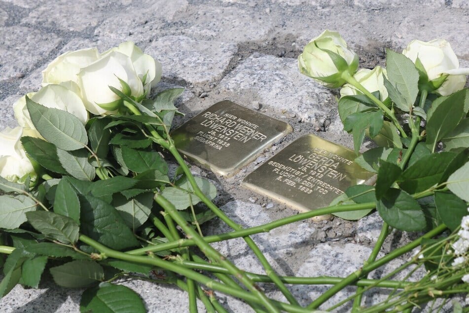 Am 7. Mai 2026 werden in Lockwitz zwei Stolpersteine verlegt. (Symbolfoto)