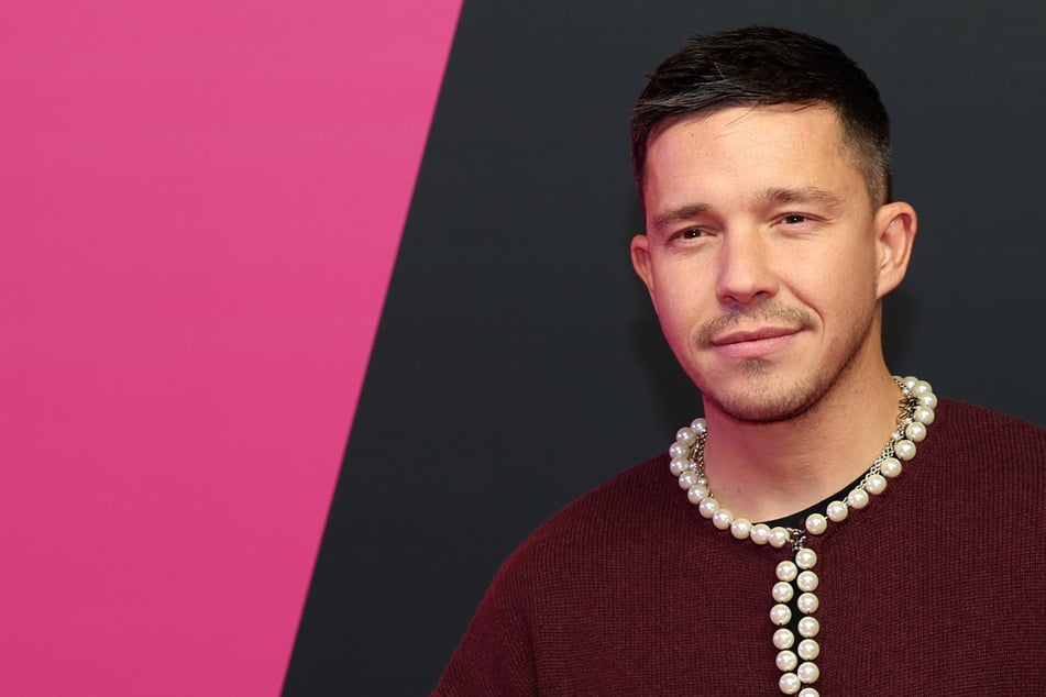 Hass im Netz? Nico Santos ist "Gott sei Dank sehr vergesslich"