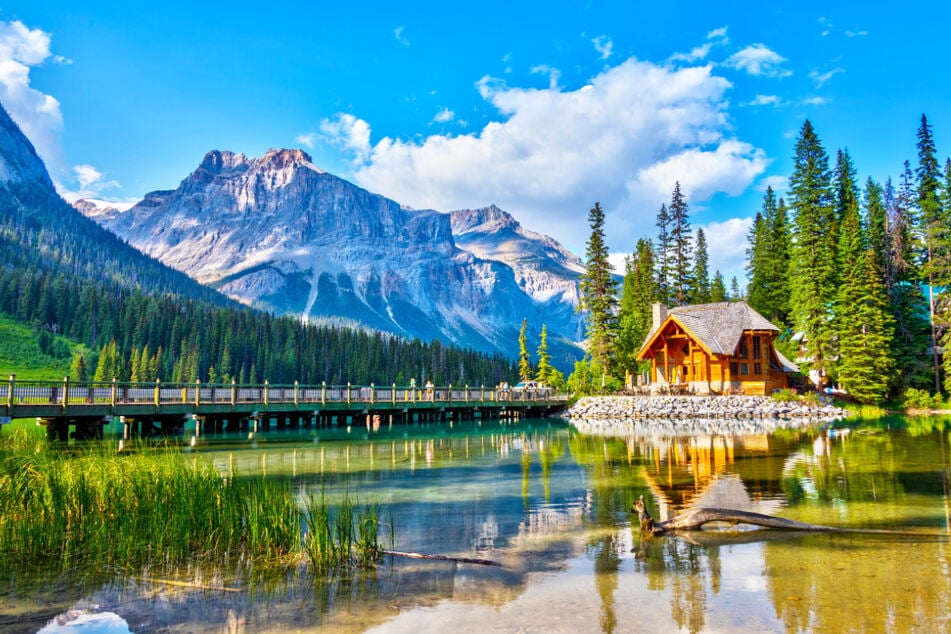 Der Emerald Lake in den kanadischen Rocky Mountains ist ein echtes Highlight auf der Reise.