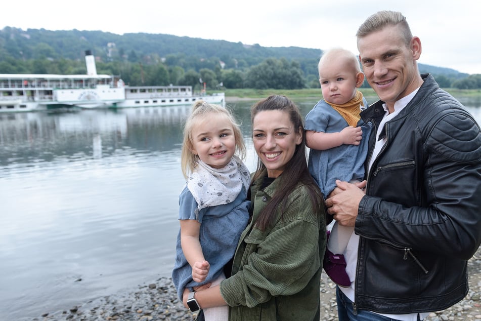 2020 waren die Kinder Leni (l.) und Lea noch klein und seine Frau Christin steckte für die dritten Olympischen Spiele zurück. Das wollte Karl Schulze (37) nicht mehr.