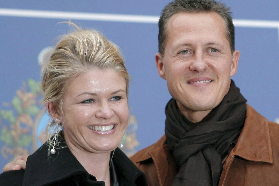 Corinna Schumacher wacht nach dem folgenschweren Ski-Unfall wie eine Löwin über die Privatsphäre von Ehemann Michael (beide 54).