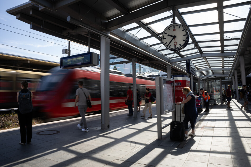 Am Ostkreuz müssen sich Fahrgäste in den kommenden Nächten auf Einschränkungen einstellen.