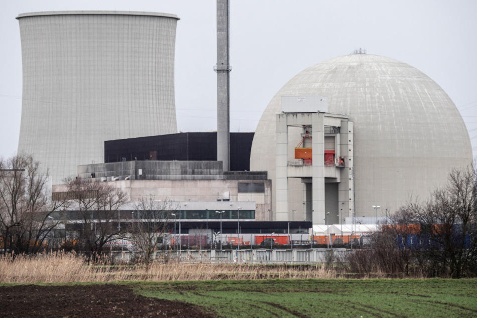 Das Foto aus dem Februar dieses Jahres zeigt das Atomkraftwerk (AKW) Biblis in Südhessen.