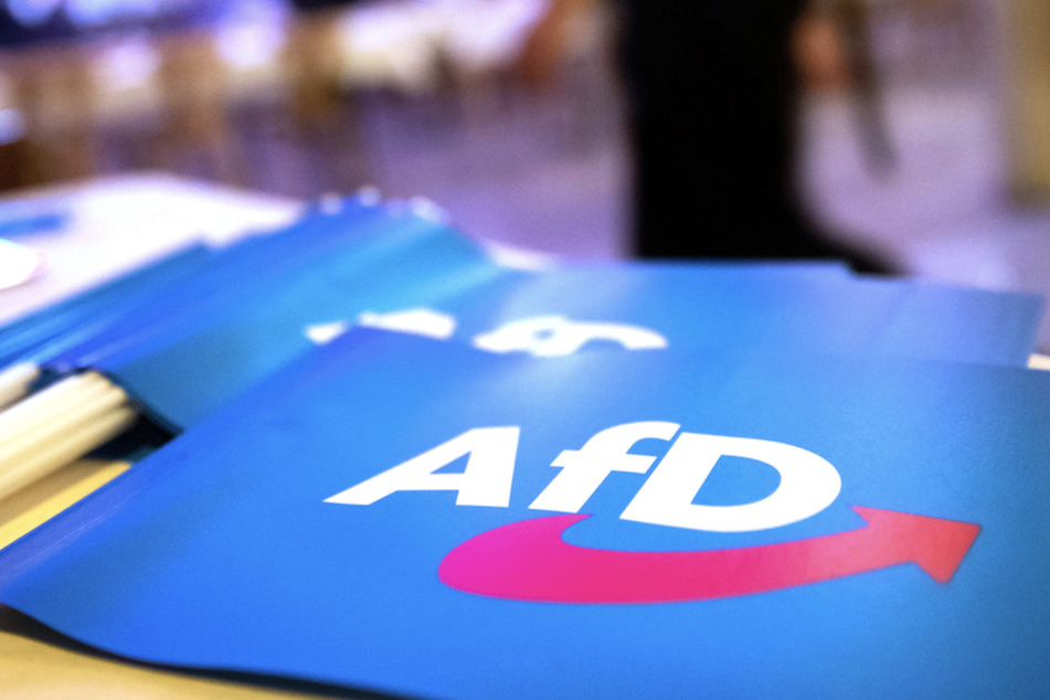 Die AfD-Fraktion in Bayern lehnt die Reise der drei Auserwählten ab.