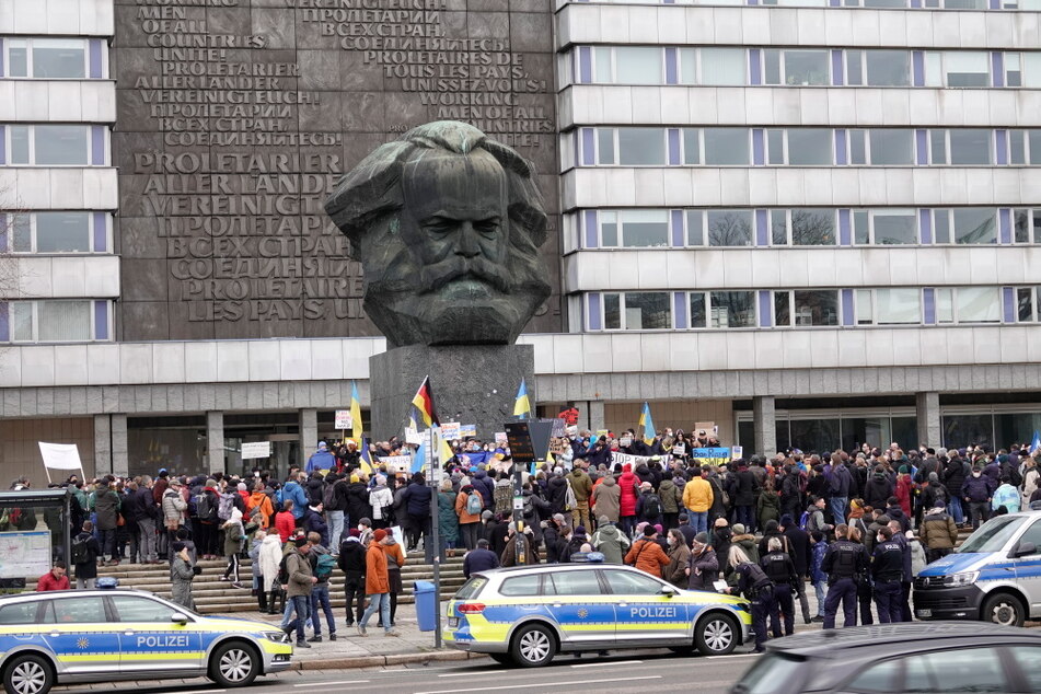Chemnitz: Aufgeheizte Stimmung bei Friedensdemo in Chemnitz